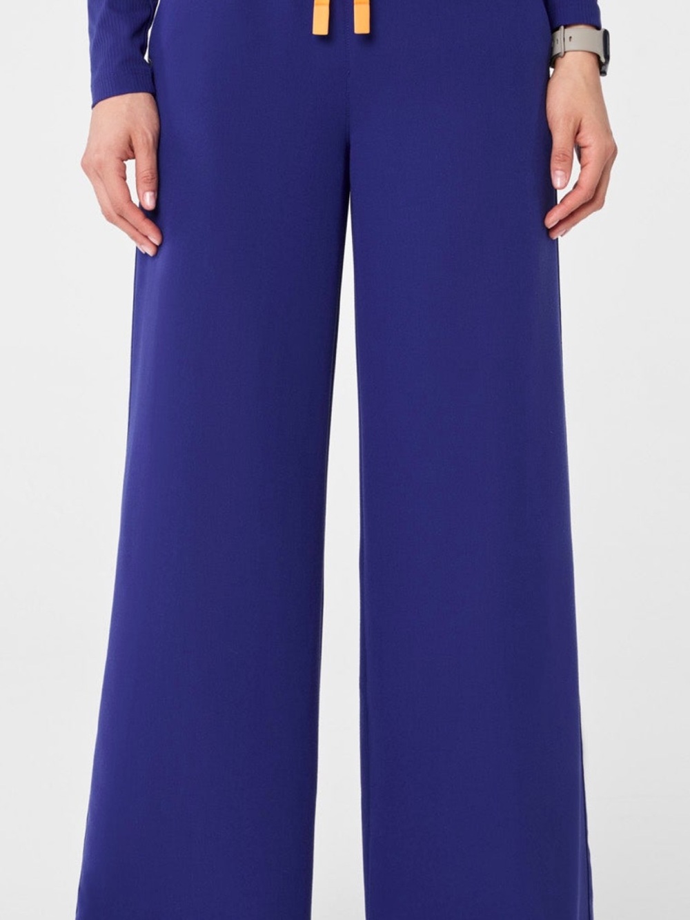 FIGS Allison Wide-Leg High-Rise Pants in Deep Royal Blue. Women’s size Small